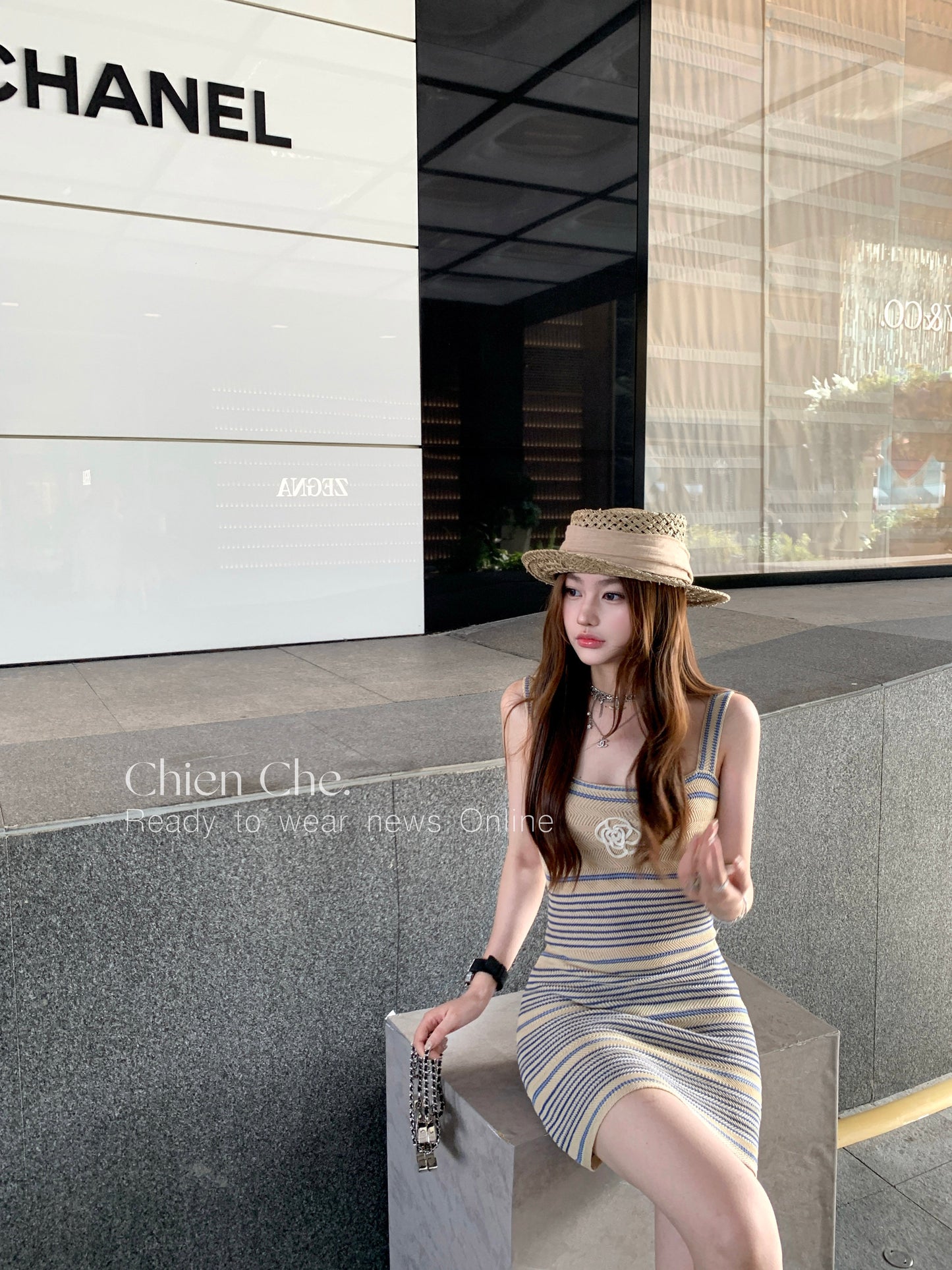 名媛小香風針織條紋包臀短裙