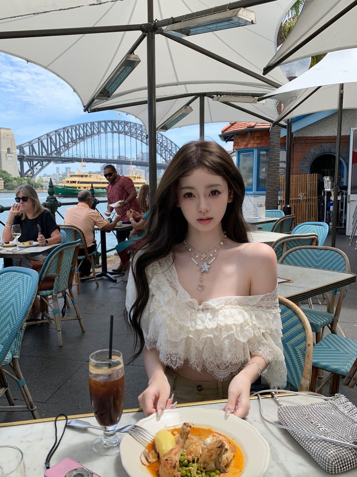 💕現貨秒出🍓溫柔一字肩蕾絲襯衫顯瘦上衣