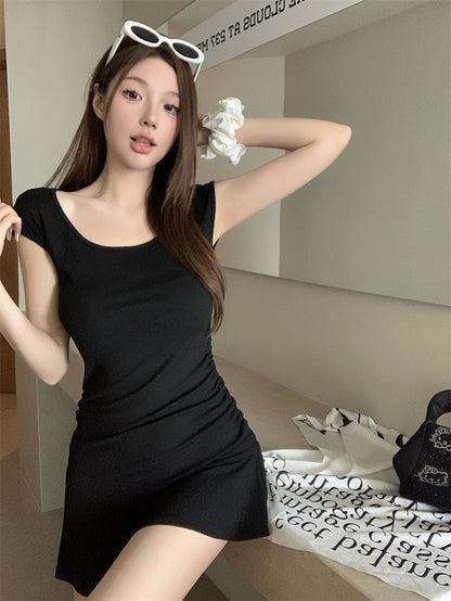 💕現貨秒出🍓經典百搭性感U領短袖連衣短裙