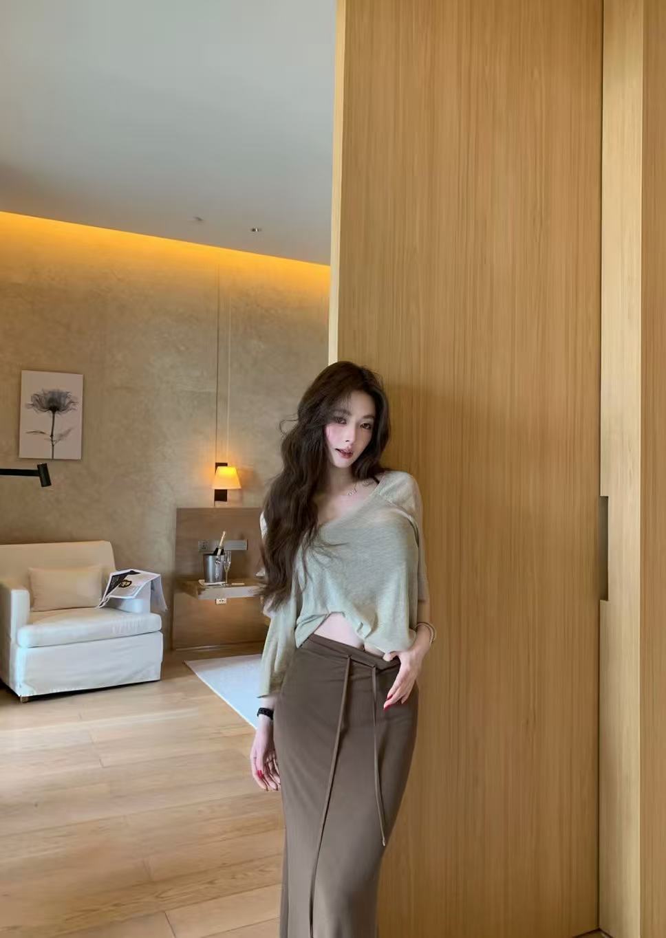 氛圍斜肩罩衫美背背心+魚尾半身裙三套裝