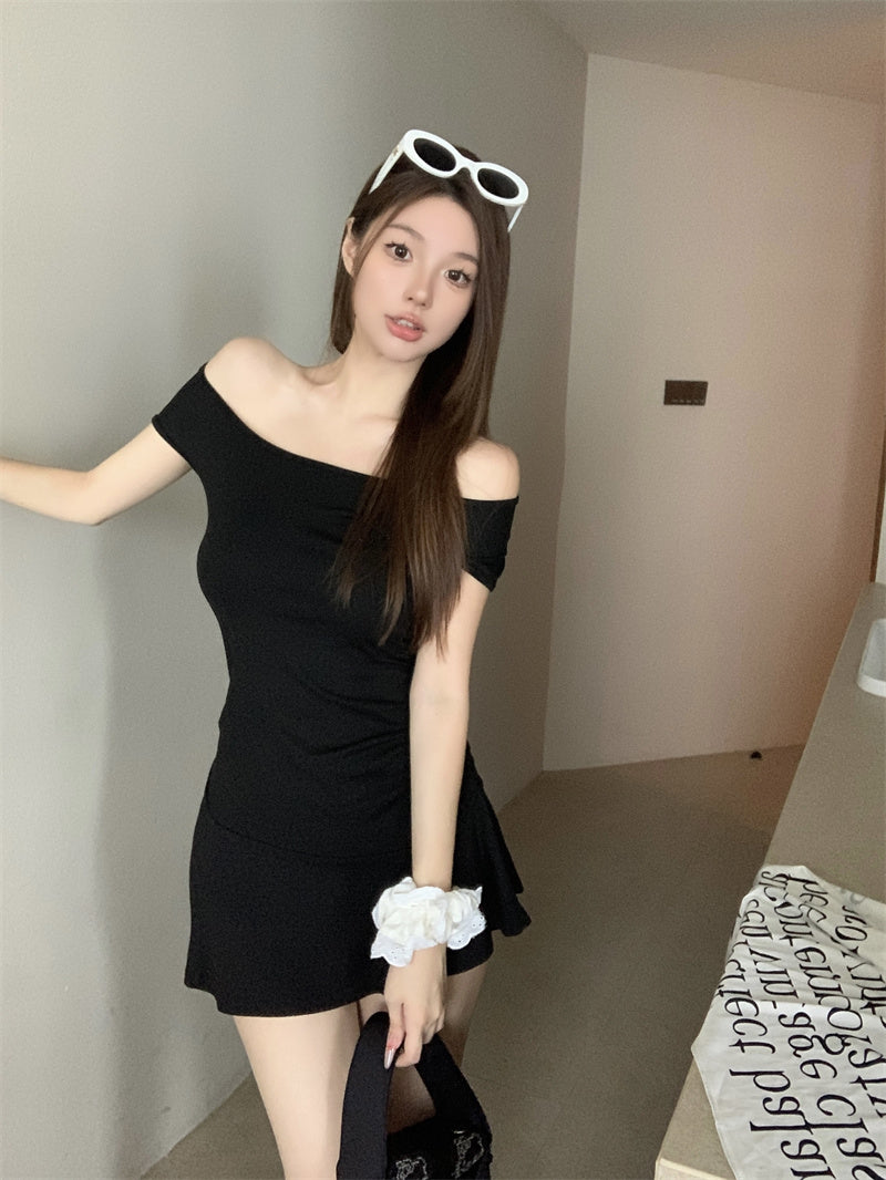 💕現貨秒出🍓經典百搭性感U領短袖連衣短裙