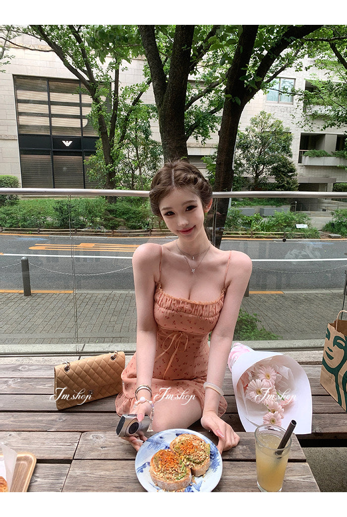 度假可愛橘色碎花吊帶連衣裙