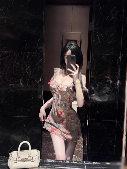 💕現貨秒出🍓法式碎花吊帶連衣短裙