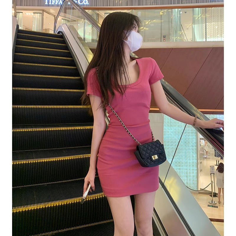 極簡風辣妹緊身包臀短裙