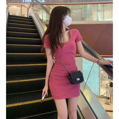 極簡風辣妹緊身包臀短裙