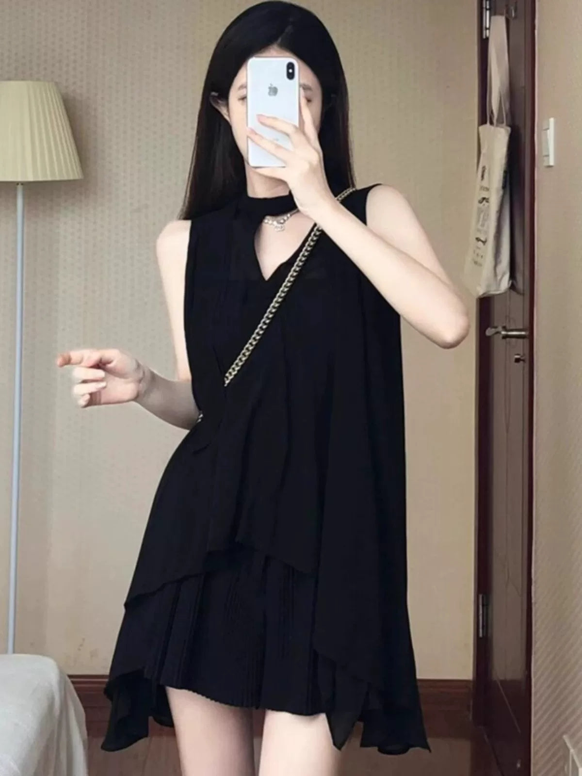 💕現貨秒出🍓法式氣質顯瘦掛脖雪紡吊帶連身衣
