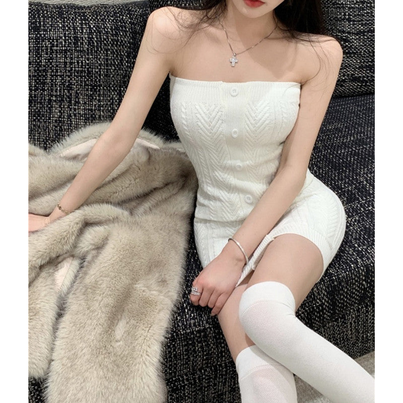 💕現貨秒出🍓韓系一字領露肩鎖骨針織包臀裙